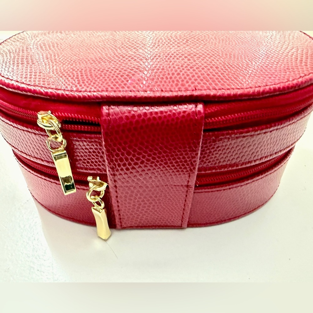 Two-Level Leather Jewelry Box, Red Lizard - Picture 8 of 12